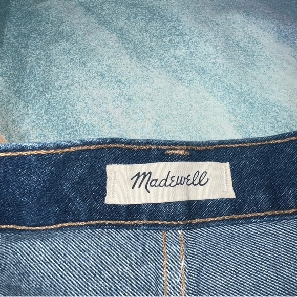 Madewell women’s the Perfect Jean Short size 24 - Picture 2 of 6